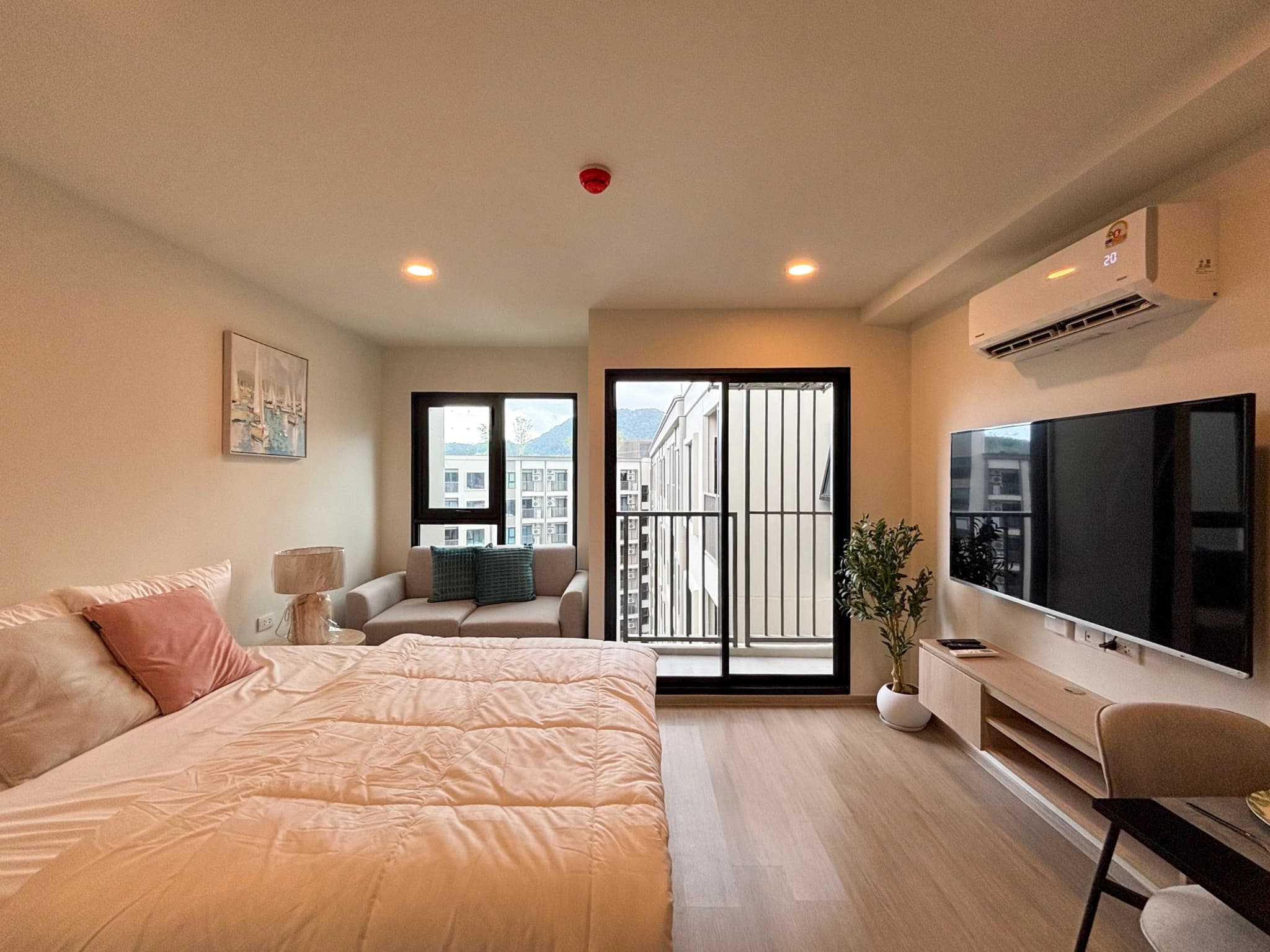 1 bedroom condo for rent The Origin Kathu