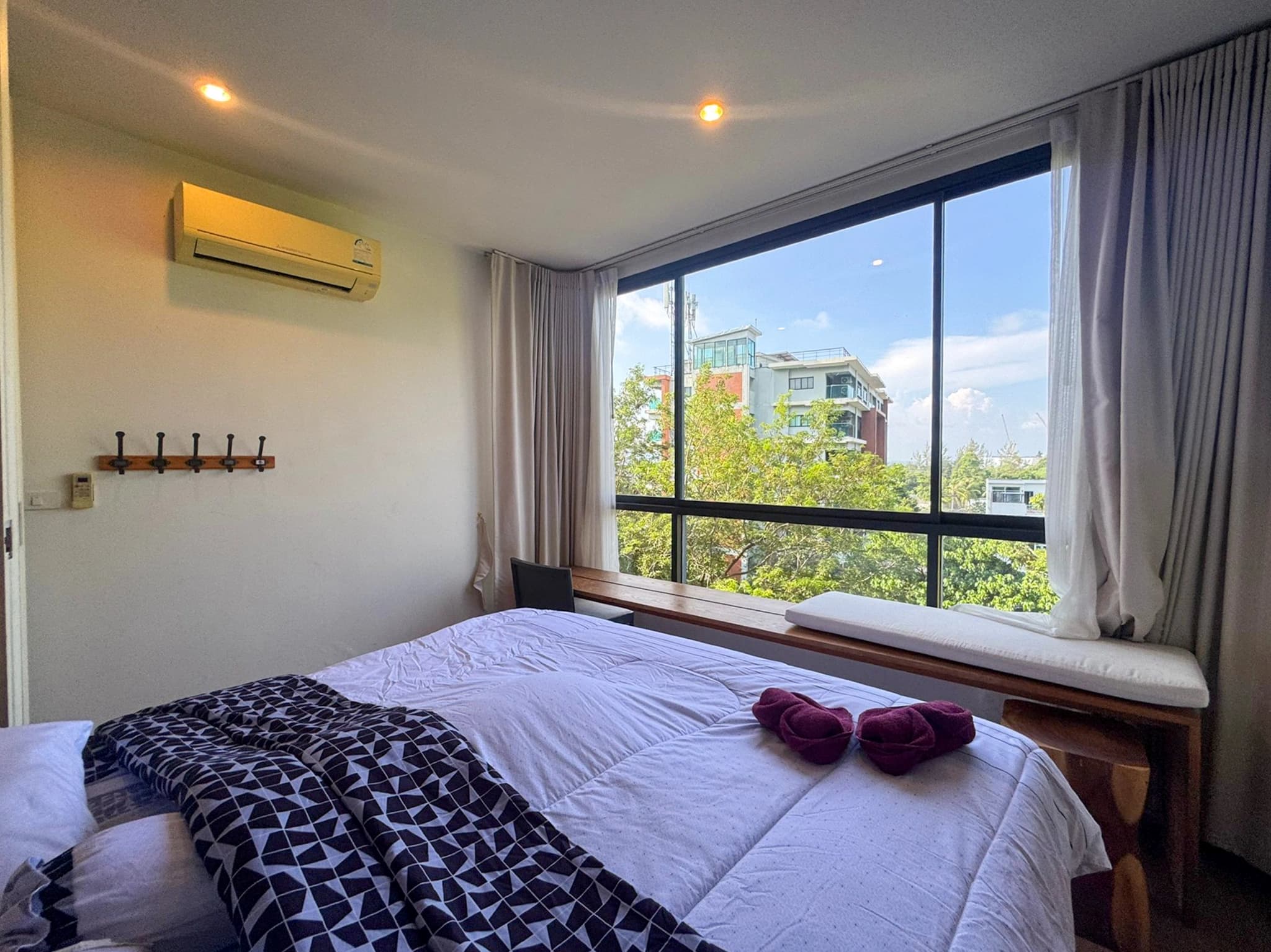 1 Bed Condo, Hill Mynah Condotel - photo 5