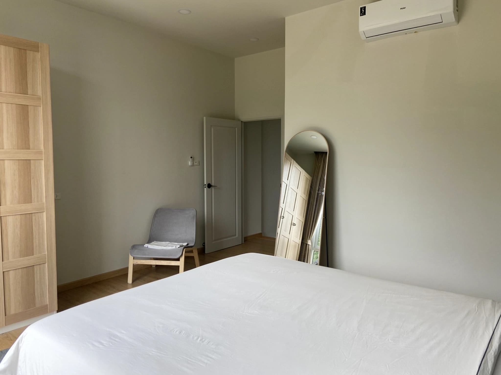 2 bedroom house for rent Modern Life Si Sunthon - photo 3