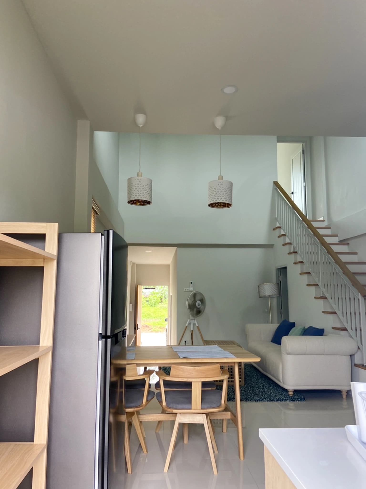 2 bedroom house for rent Modern Life Si Sunthon - photo 5