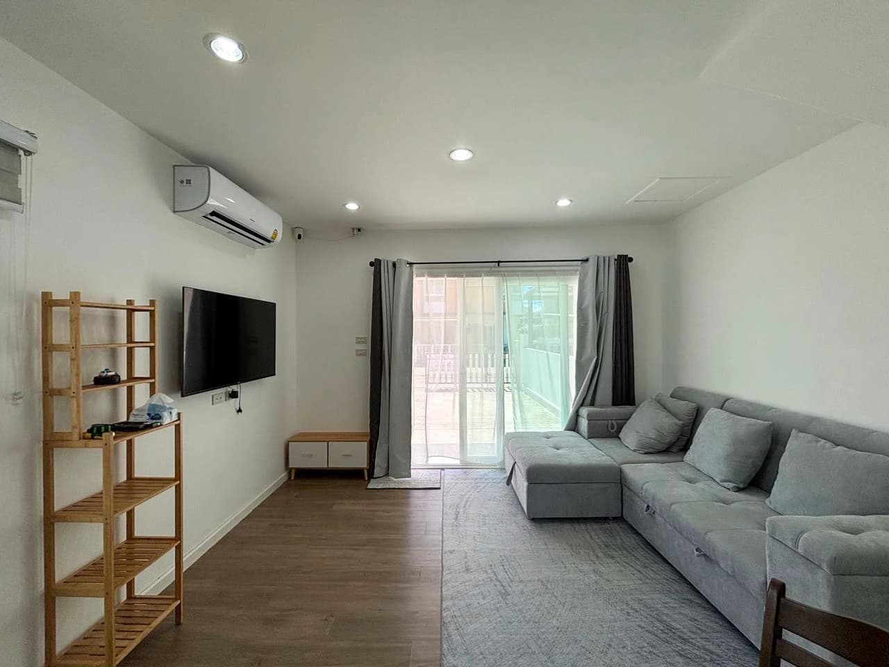 2 bedroom apartment for rent SmileVille x2 - photo 5