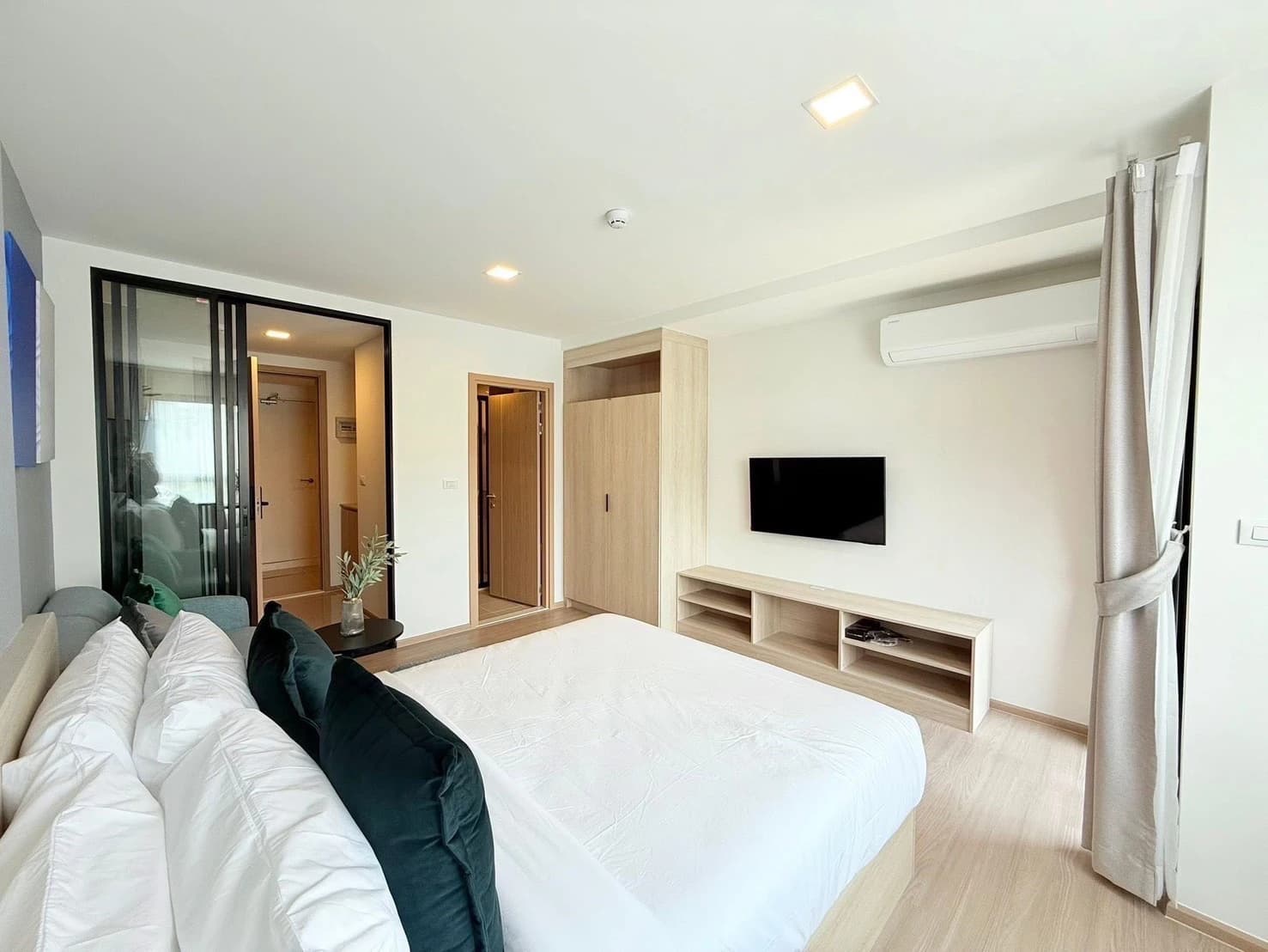Studio for rent, Base Bukit - photo 2