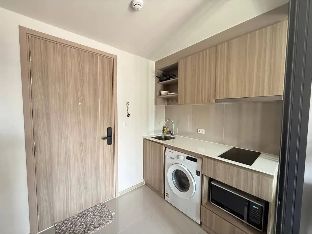 1 bedroom condo for rent The Base Rise - photo 4