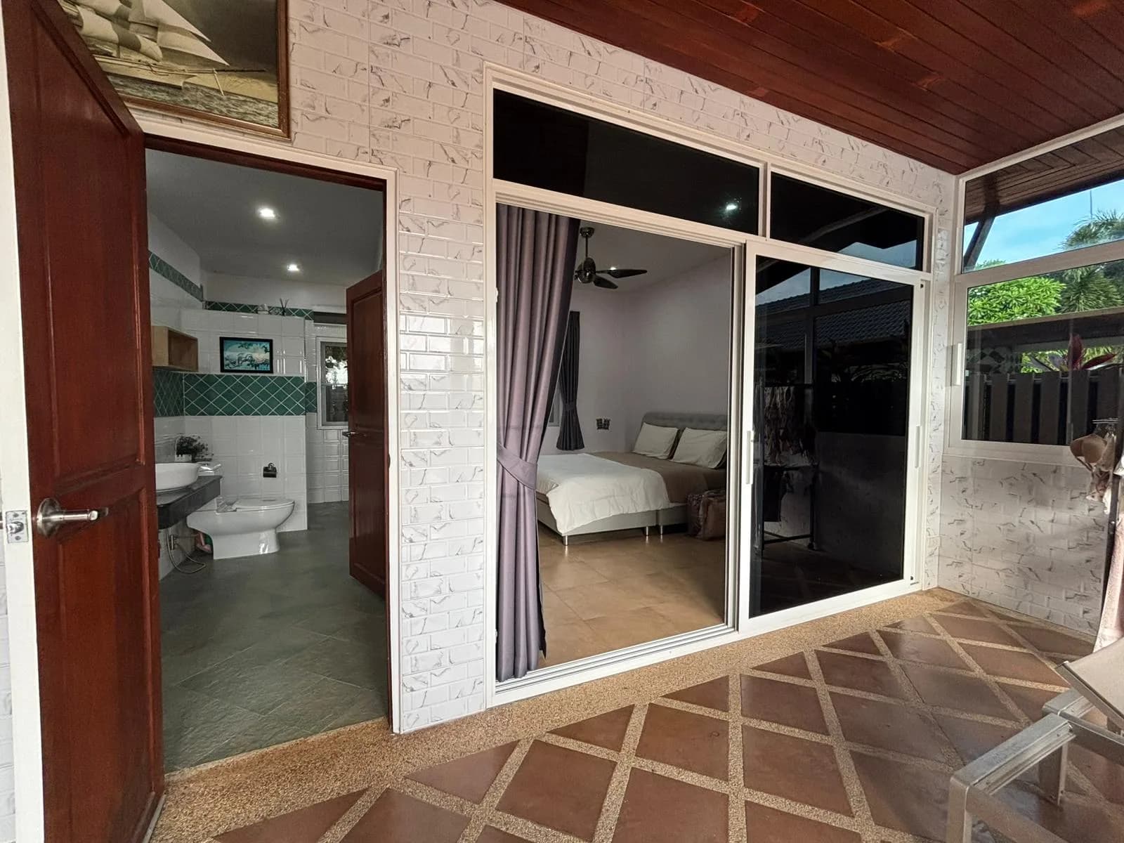 Luxury Villa Rawai, 3  beds with Solar Panel - photo 4