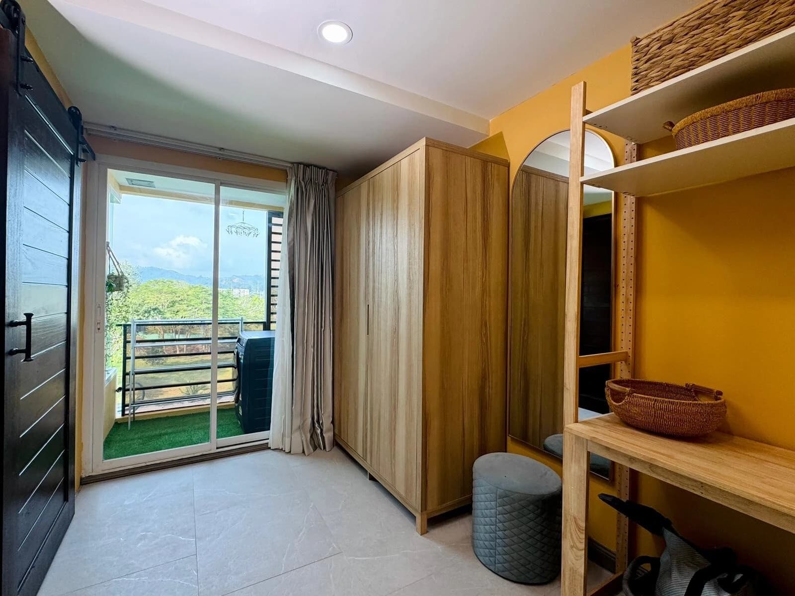 2 bedroom condo for rent Plus 2 Condo - photo 5